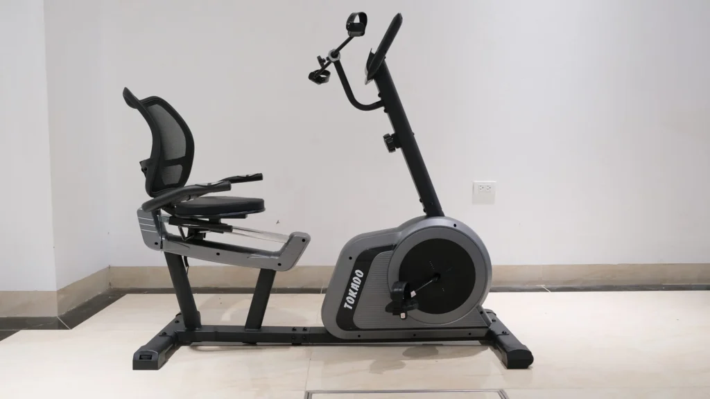 Xe đạp phục hồi chức năng TK8601R